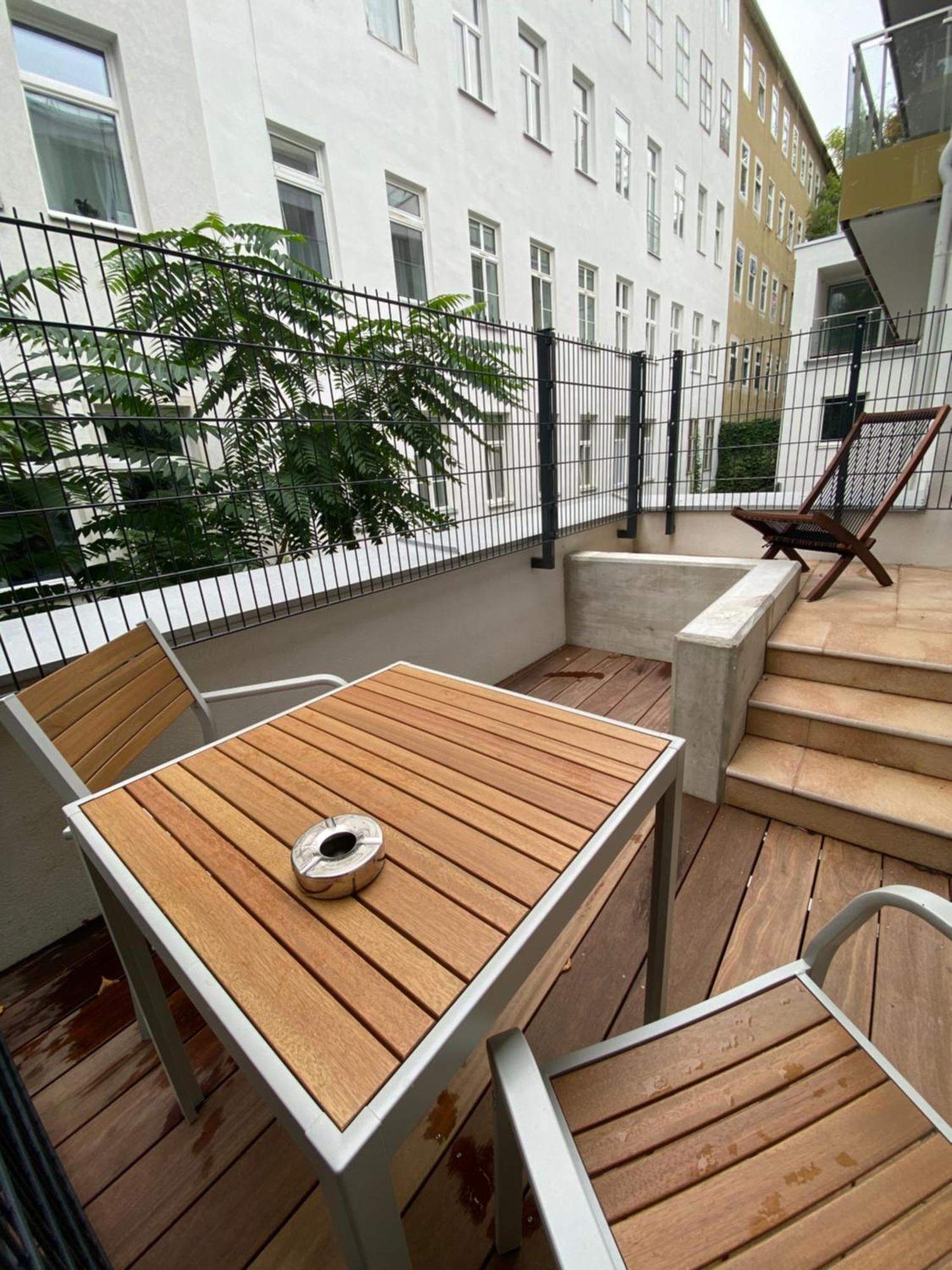 Steiner Residences Vienna Vorgartenstrasse Buitenkant foto